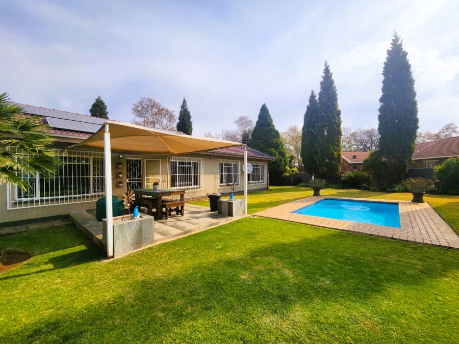 3 Bedroom Property for Sale in Golf Park Gauteng