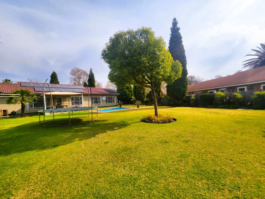 3 Bedroom Property for Sale in Golf Park Gauteng