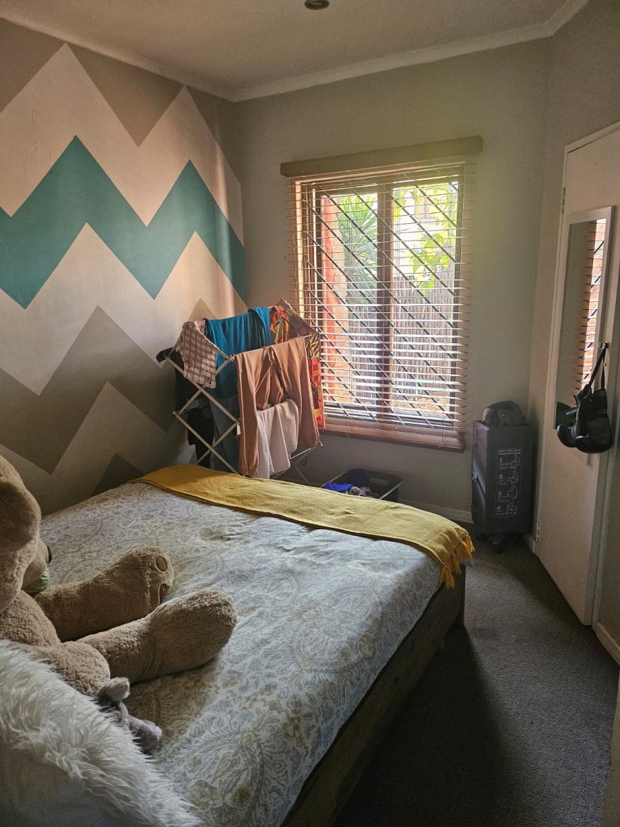 To Let 2 Bedroom Property for Rent in Glen Marais Gauteng