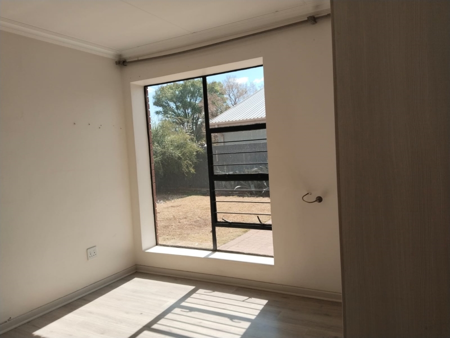 3 Bedroom Property for Sale in Meyerton Central Gauteng