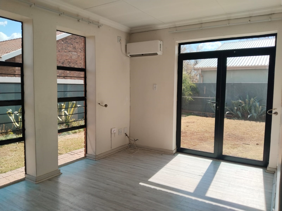3 Bedroom Property for Sale in Meyerton Central Gauteng