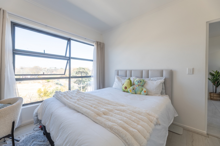 1 Bedroom Property for Sale in Rivonia Gauteng