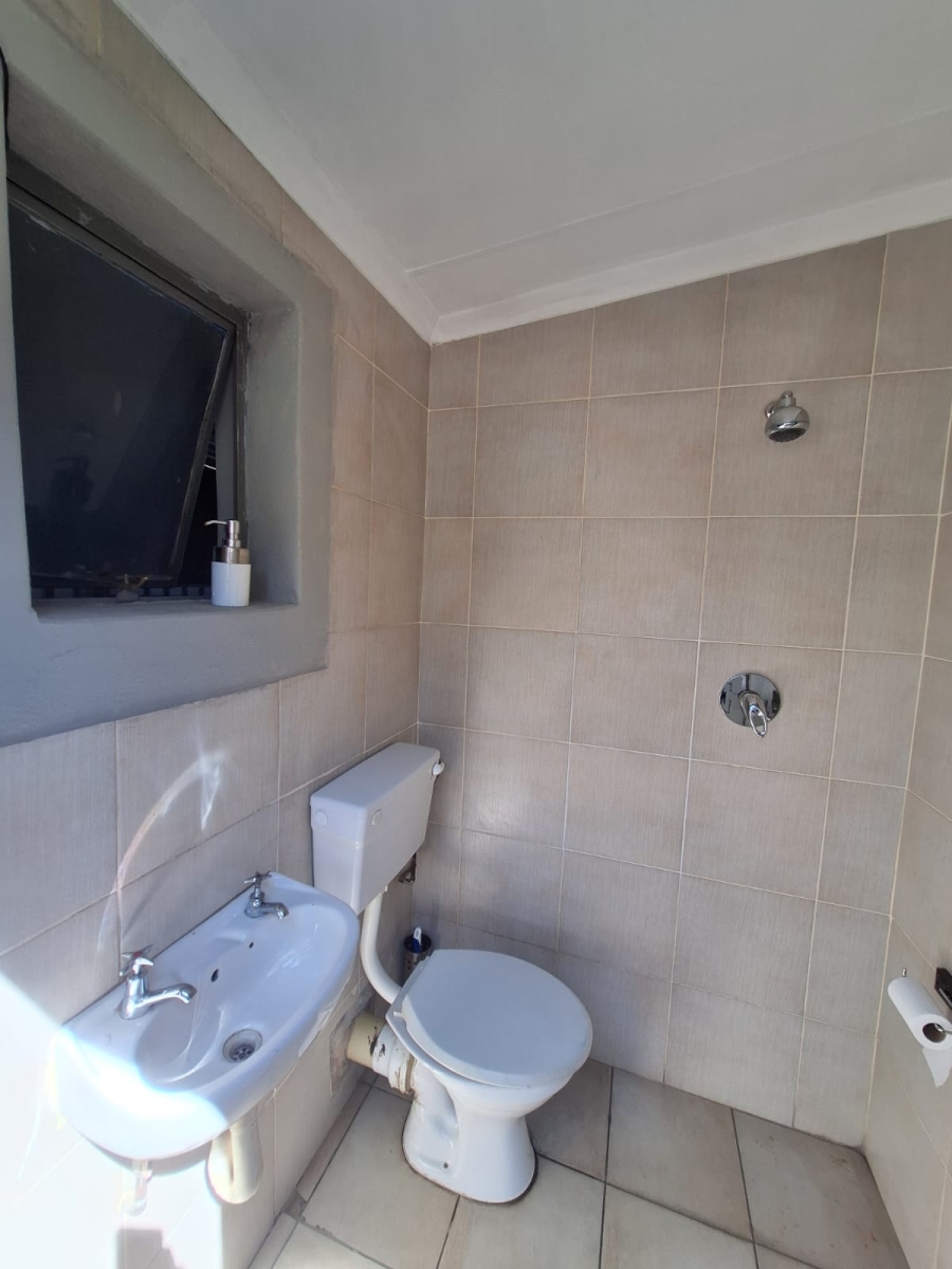 1 Bedroom Property for Sale in Eastleigh Gauteng