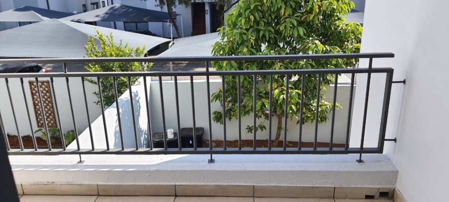 3 Bedroom Property for Sale in Greenstone Ridge Gauteng