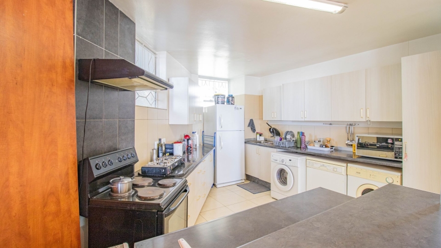 3 Bedroom Property for Sale in Killarney Gauteng