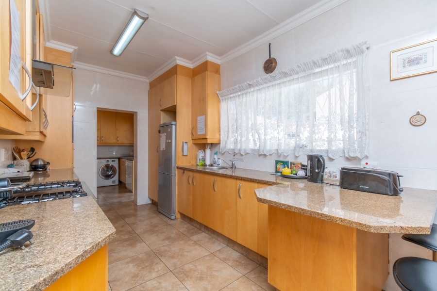 4 Bedroom Property for Sale in Sharonlea Gauteng