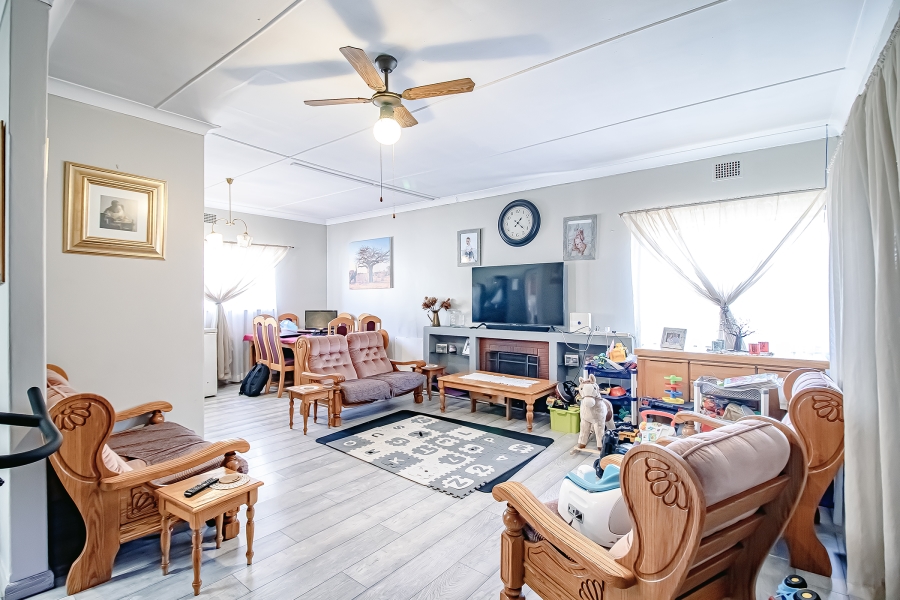 3 Bedroom Property for Sale in Gezina Gauteng