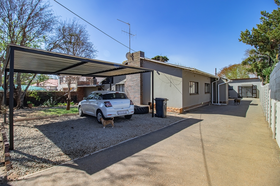 3 Bedroom Property for Sale in Gezina Gauteng