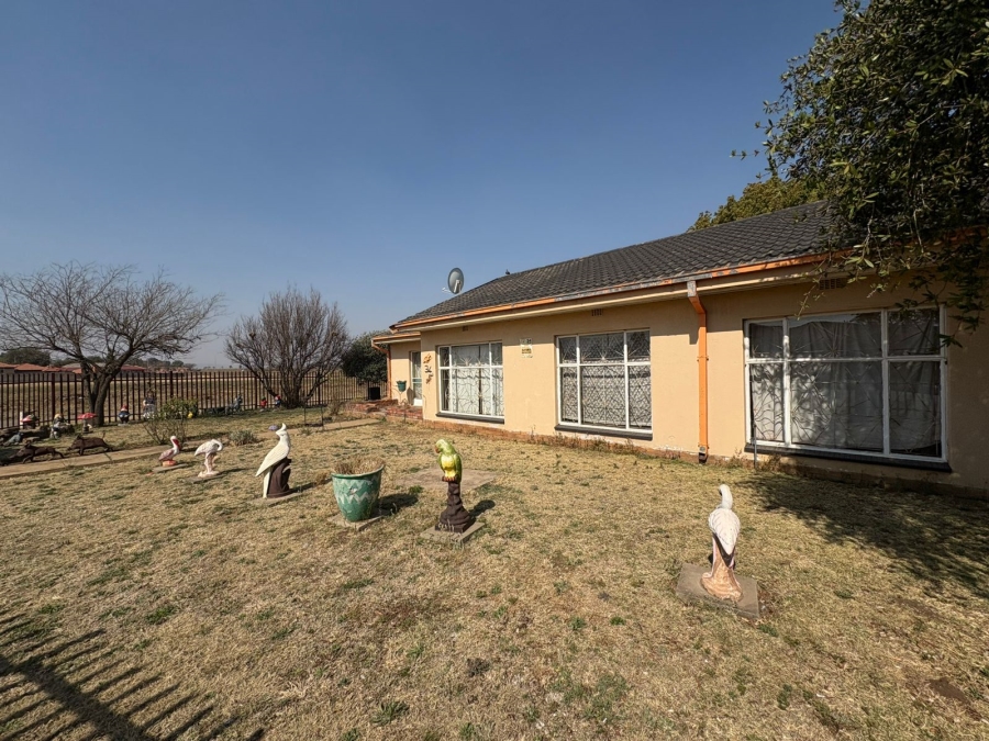 To Let 3 Bedroom Property for Rent in Meyerton Park Gauteng