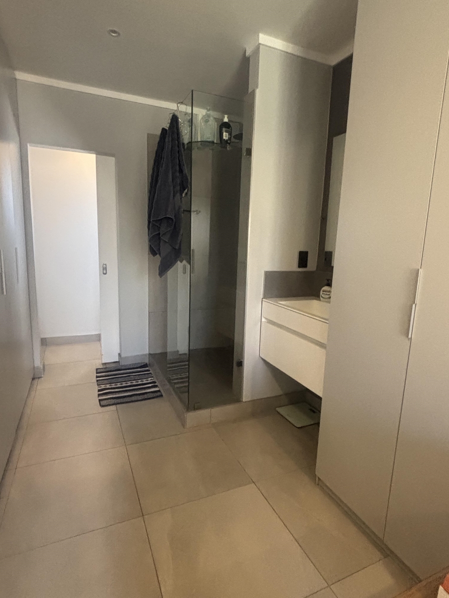 2 Bedroom Property for Sale in Nieuw Muckleneuk Gauteng