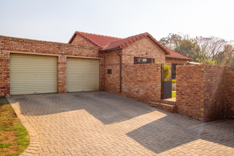 3 Bedroom Property for Sale in Equestria Gauteng