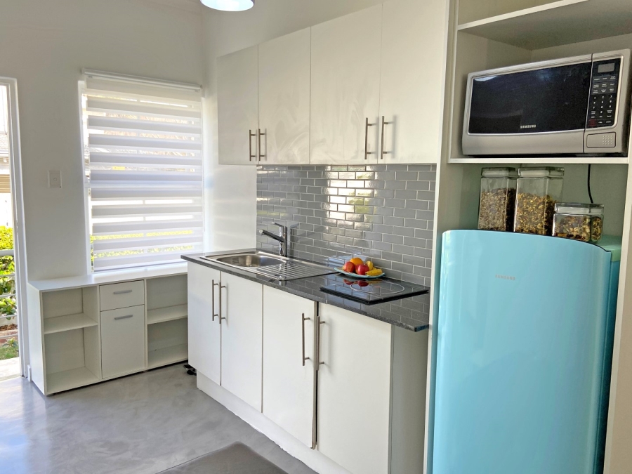1 Bedroom Property for Sale in Parktown North Gauteng