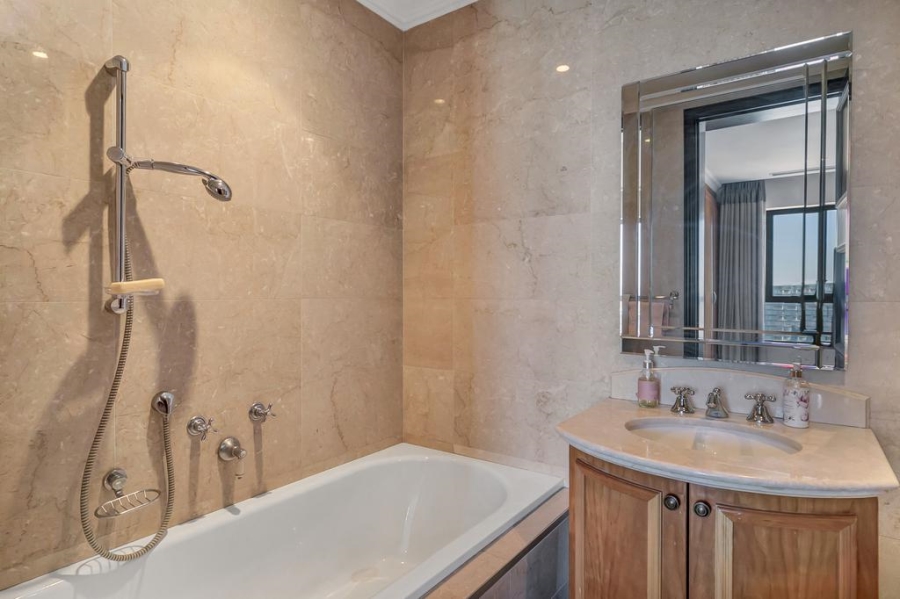 To Let 2 Bedroom Property for Rent in Sandown Gauteng