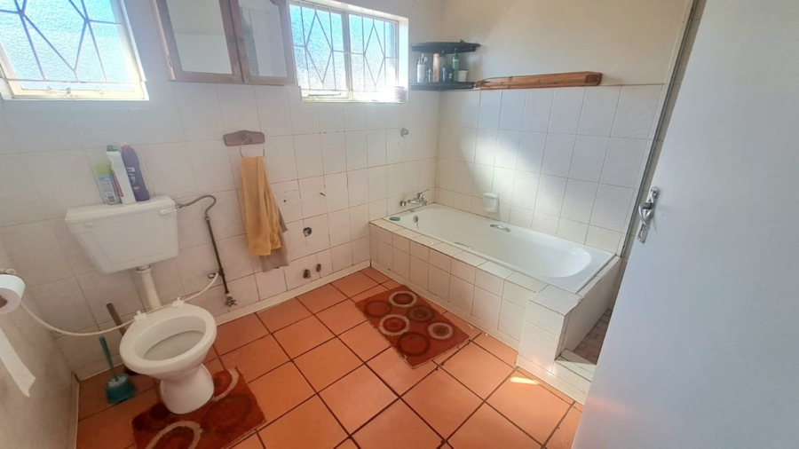 To Let 3 Bedroom Property for Rent in Three Rivers Gauteng