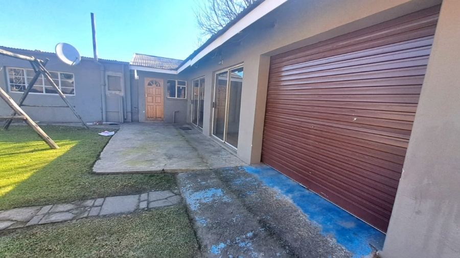 To Let 3 Bedroom Property for Rent in Three Rivers Gauteng