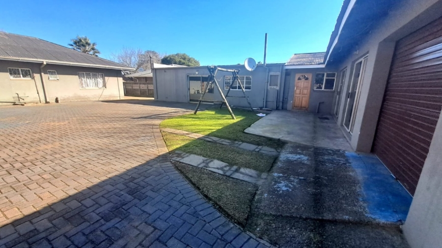 To Let 3 Bedroom Property for Rent in Three Rivers Gauteng