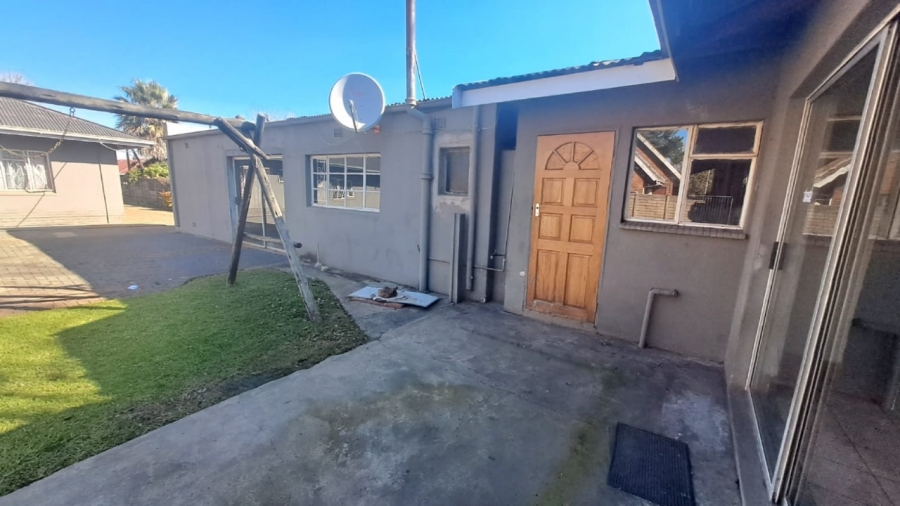 To Let 3 Bedroom Property for Rent in Three Rivers Gauteng