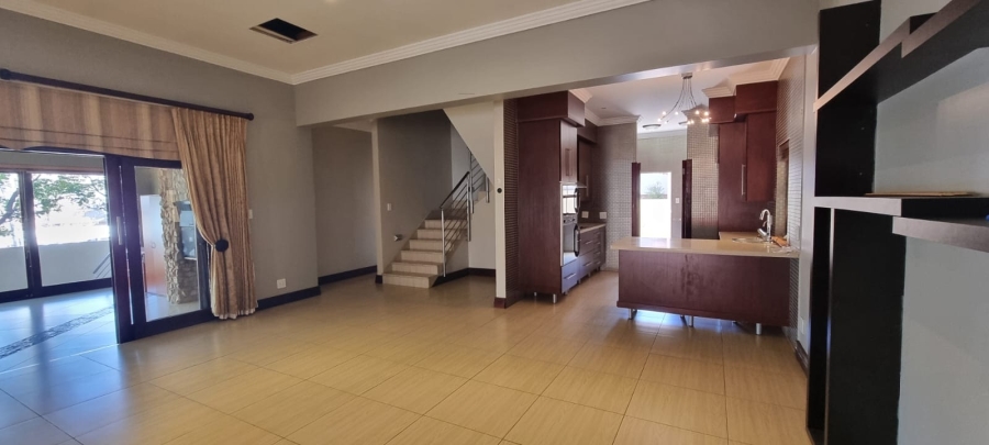 5 Bedroom Property for Sale in Sable Hills Gauteng