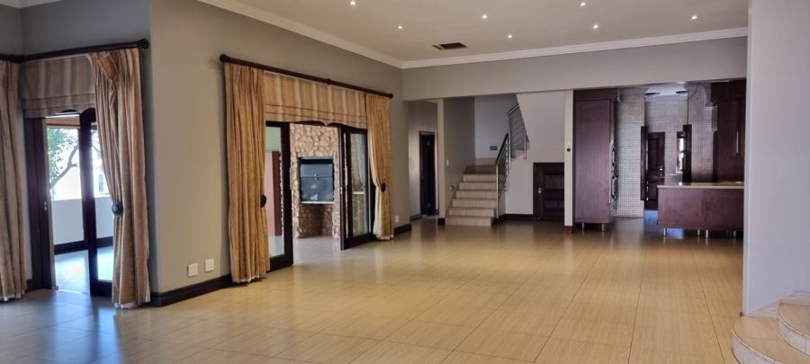 5 Bedroom Property for Sale in Sable Hills Gauteng