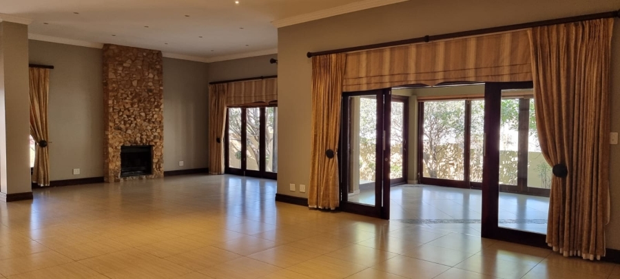 5 Bedroom Property for Sale in Sable Hills Gauteng