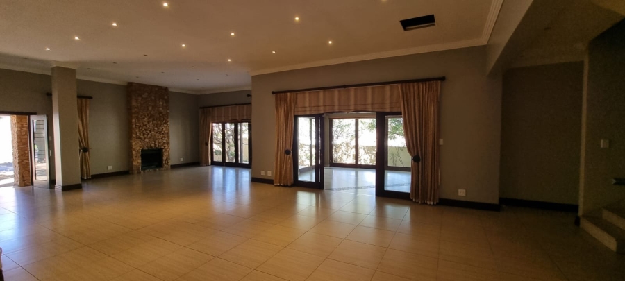 5 Bedroom Property for Sale in Sable Hills Gauteng