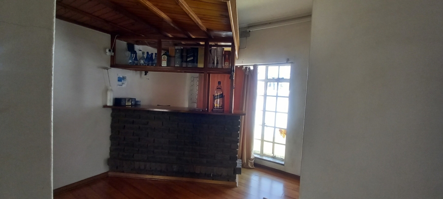 4 Bedroom Property for Sale in Jameson Park Gauteng