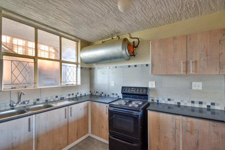 2 Bedroom Property for Sale in Wonderboom South Gauteng