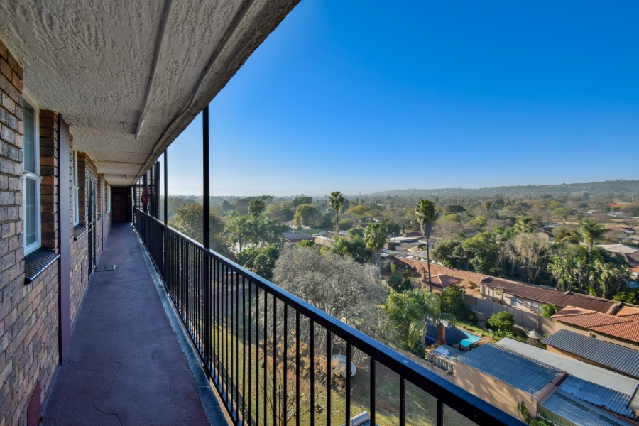 2 Bedroom Property for Sale in Wonderboom South Gauteng