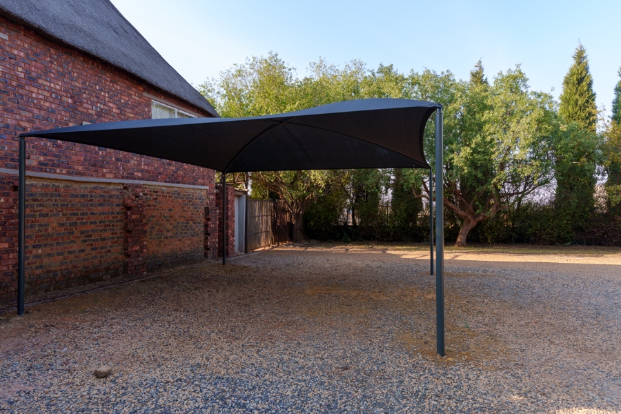 10 Bedroom Property for Sale in Grootfontein Ah Gauteng