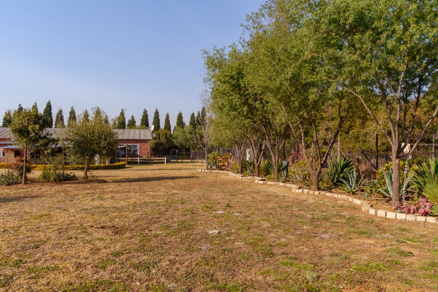 10 Bedroom Property for Sale in Grootfontein Ah Gauteng