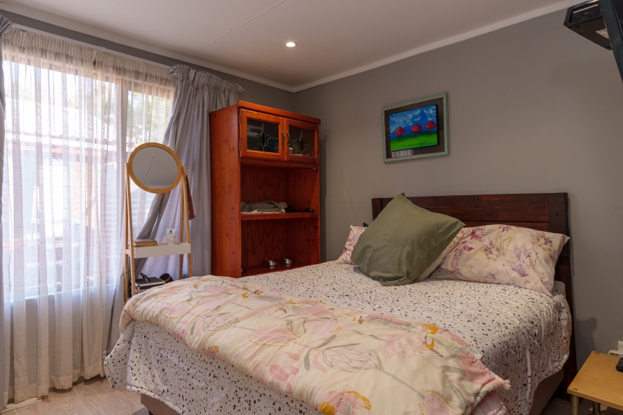10 Bedroom Property for Sale in Grootfontein Ah Gauteng