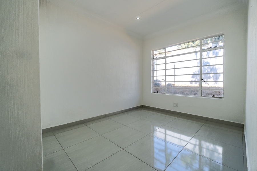3 Bedroom Property for Sale in Sundowner Gauteng