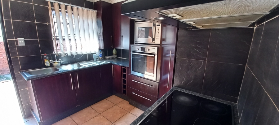 3 Bedroom Property for Sale in Danville Gauteng