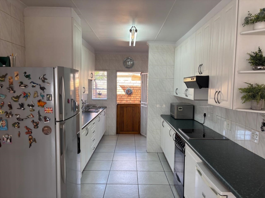 3 Bedroom Property for Sale in Eden Glen Gauteng