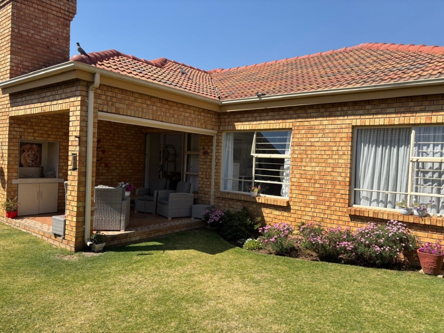 3 Bedroom Property for Sale in Eden Glen Gauteng