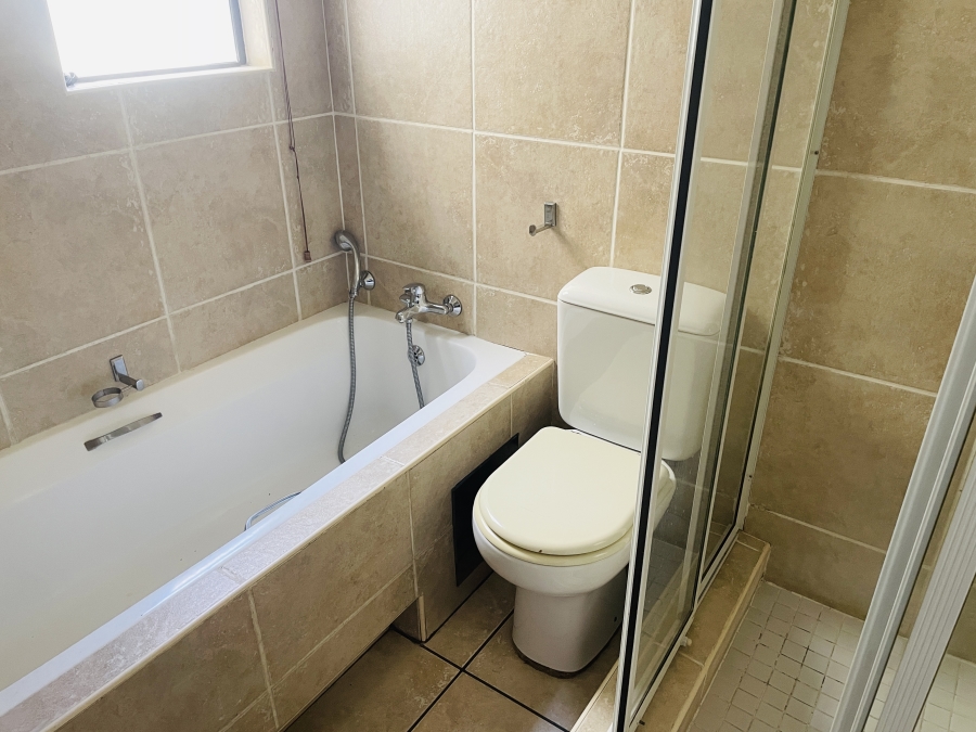 3 Bedroom Property for Sale in Kengies Gauteng