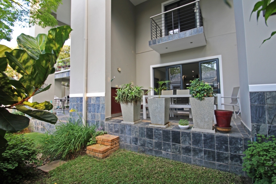 To Let 2 Bedroom Property for Rent in Bryanston Gauteng