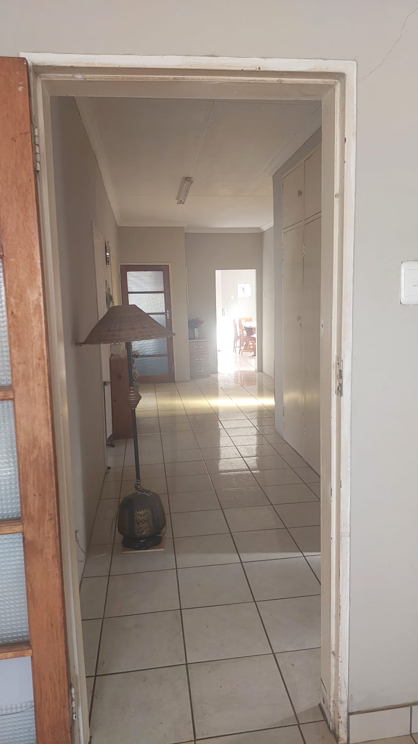 3 Bedroom Property for Sale in Buyscelia Gauteng