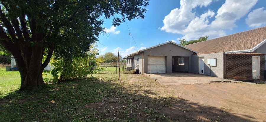 3 Bedroom Property for Sale in Buyscelia Gauteng