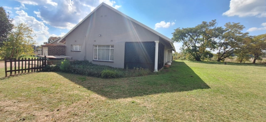 3 Bedroom Property for Sale in Buyscelia Gauteng
