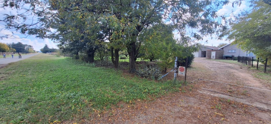 3 Bedroom Property for Sale in Buyscelia Gauteng
