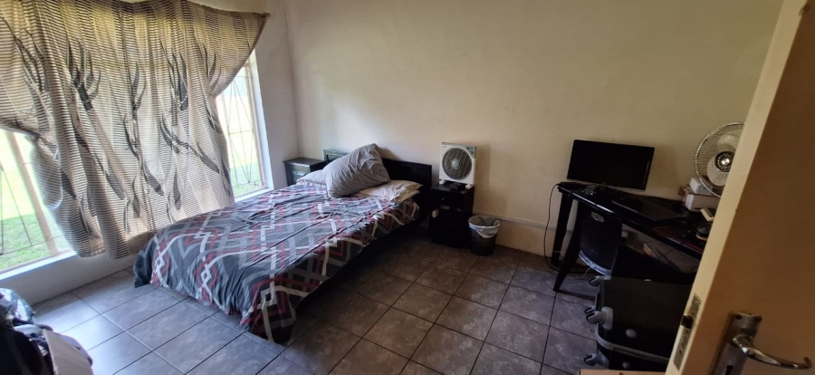 3 Bedroom Property for Sale in Buyscelia Gauteng
