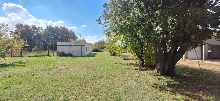 3 Bedroom Property for Sale in Buyscelia Gauteng