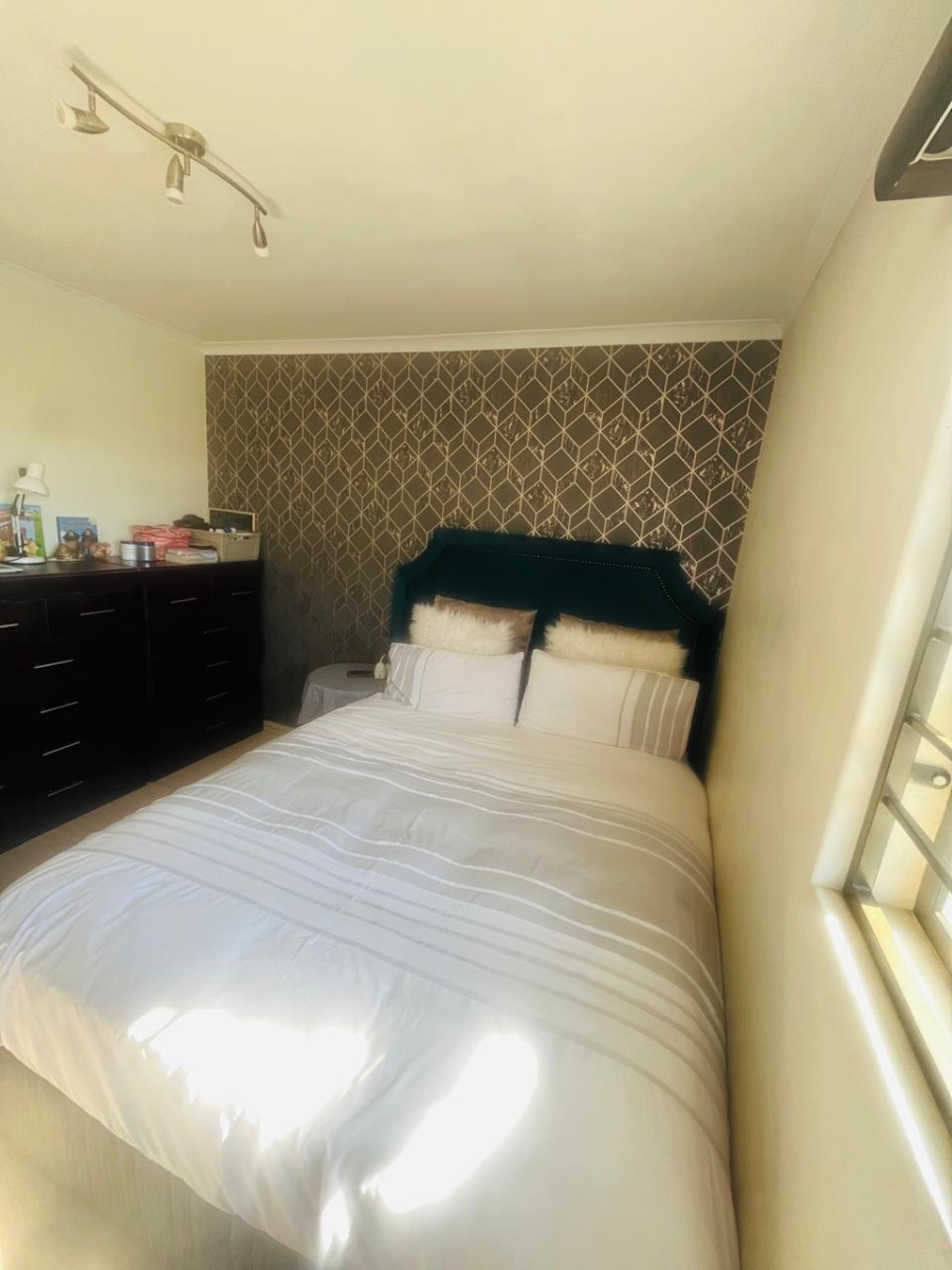 3 Bedroom Property for Sale in Barbeque Downs Gauteng