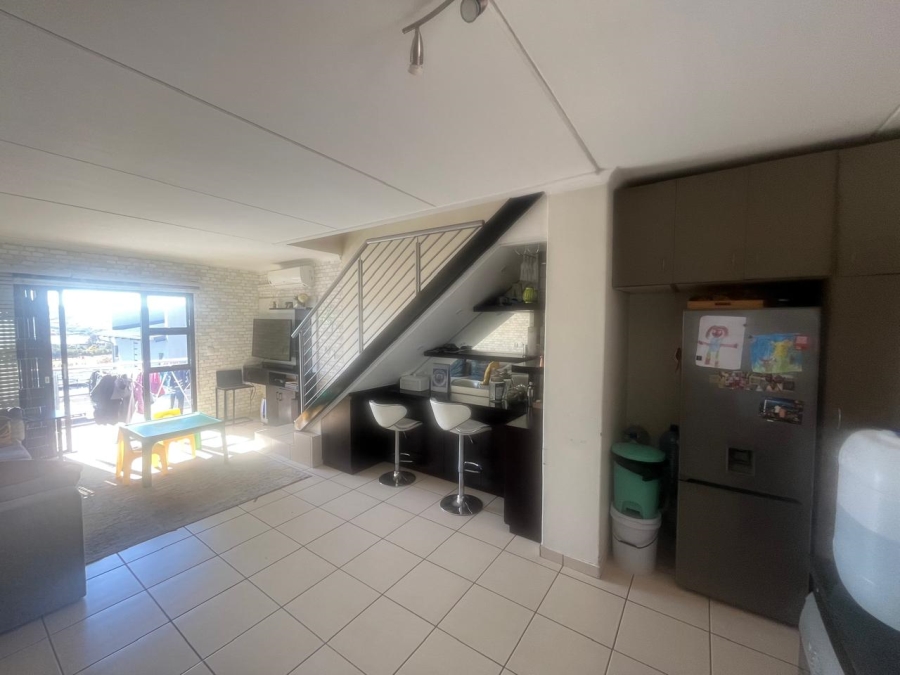 3 Bedroom Property for Sale in Barbeque Downs Gauteng