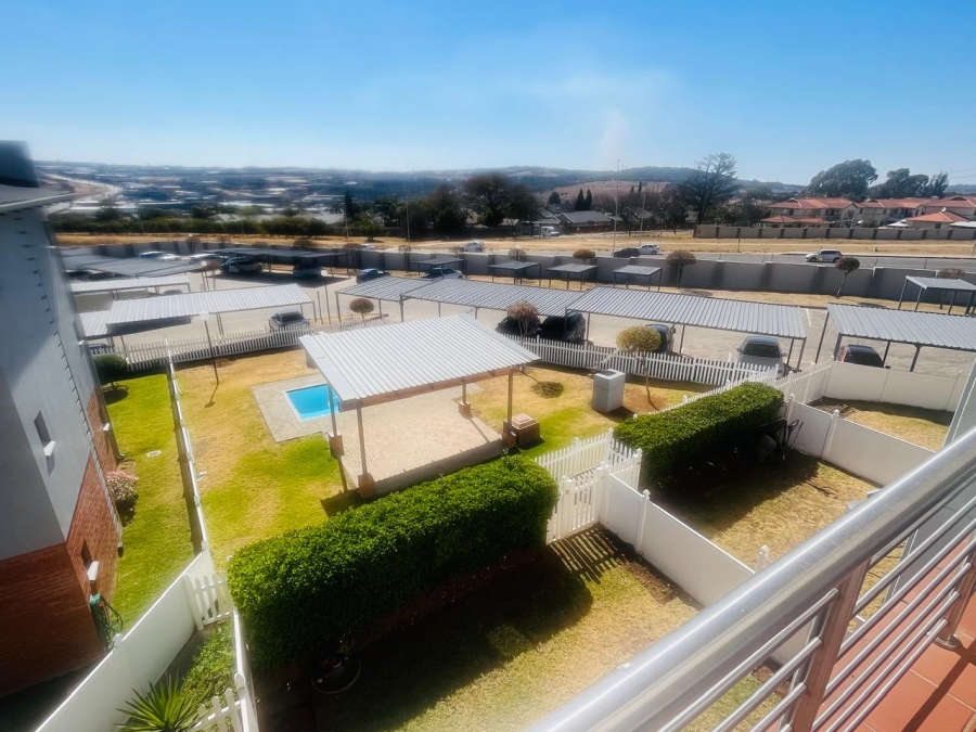 3 Bedroom Property for Sale in Barbeque Downs Gauteng