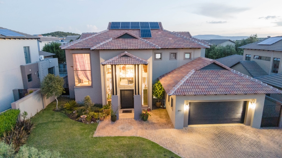 5 Bedroom Property for Sale in Aspen Hills Gauteng