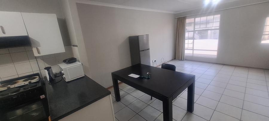 3 Bedroom Property for Sale in Die Hoewes Gauteng