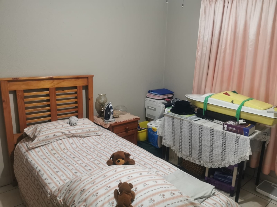 3 Bedroom Property for Sale in Barvallen Gauteng