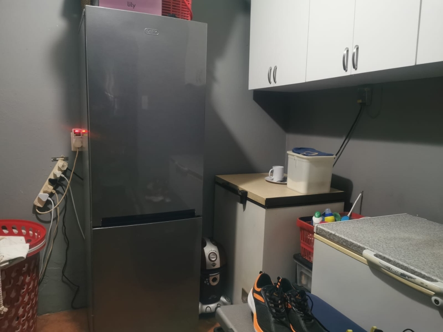 3 Bedroom Property for Sale in Barvallen Gauteng